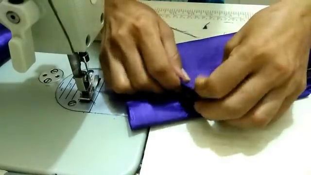 बिना किसी कोर्स से सीखें एक शानदार क्लच बैग सिलाने का तरीका || How to make clutch bag with cloth смотреть онлайн