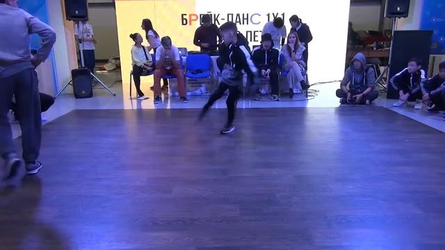 1/4 Кубай Костя(Win) vs Овсянников Алексей смотреть онлайн