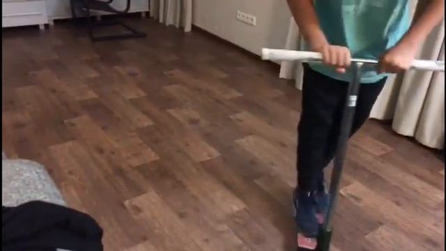 Обучалка по BARSPIN трюковой самокат смотреть онлайн