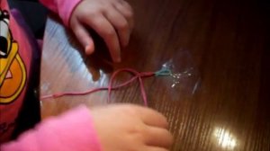 Урок 1. Плетение фенечки из 3 ниток.wmv