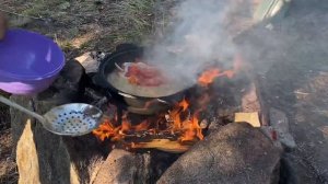 Это Урал детка. Отдых дикарями с палаткой на озере