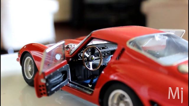 Ferrari 250 GTO BY CMC 1 18 Scale смотреть онлайн