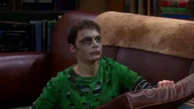 Sheldon's a Zombie смотреть онлайн