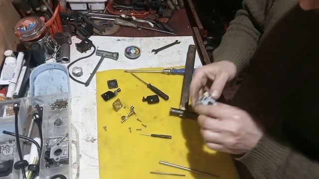 Как заглушить ускорительный насос на Stihl FS55 просто и быстро. смотреть онлайн