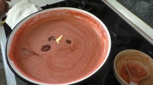 Как убрать пену на варенье , джеме за 5 секунд . Очень просто !