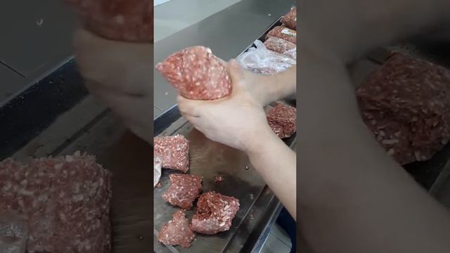 Вот такой гов.фарш Халал....🤮🤮🤮😲 смотреть онлайн