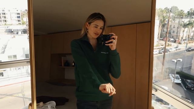 A Day in my Life | Spend the day with me |holiday decorations, cooking + fashion haul | Sanne Vloet смотреть онлайн