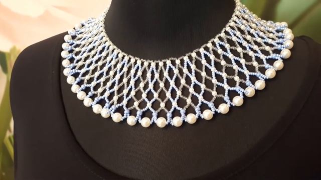 Снова милые воротнички из бисера и бусин