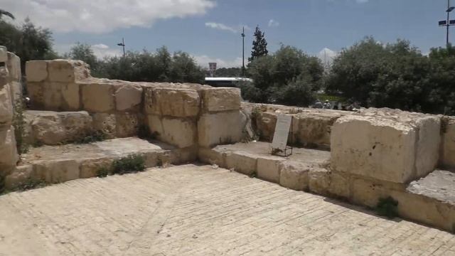 Jerusalem: Иерусалим: трёх религий