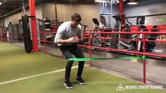 3 New Glute Exercises Using Resistance Bands - by Michael Drach Training смотреть онлайн