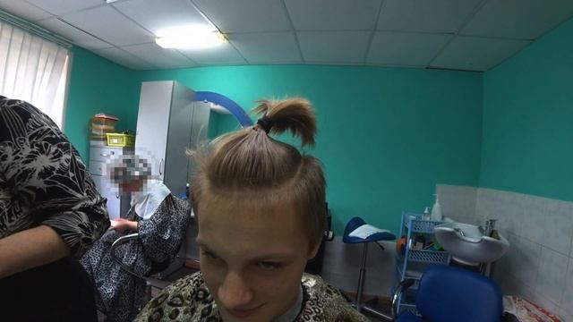 ГОД РАСТИЛ ВОЛОСЫ И ПОСТРИГСЯ НАЛЫСО!? смотреть онлайн