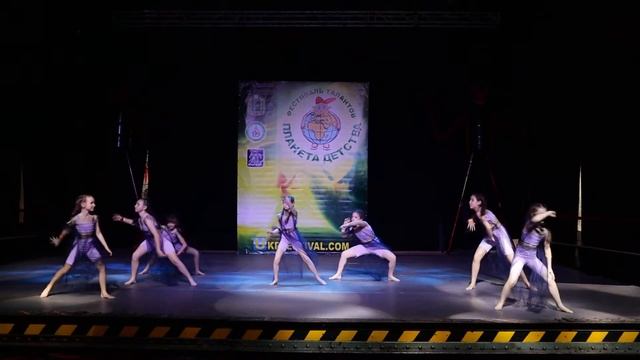 Дебютное выступление.  Contemporary