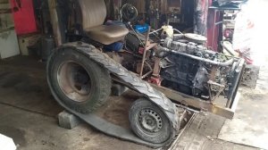 Самодельный минитрактор на гусеничном ходу