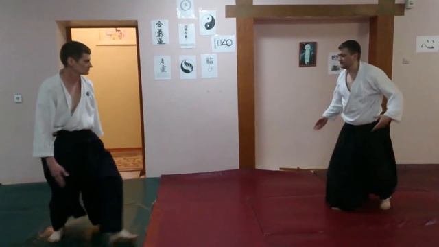 Айкидо ёкомен учи уке нагаши