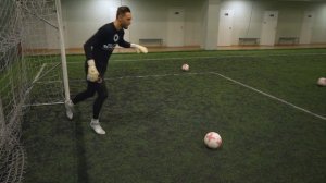 Вынос от ворот! Удар плассером. Тренировка вратарей. Goalkeeper training.