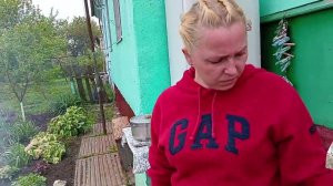 Жизнь простых людей в деревне.