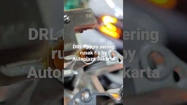 DRL lexus style Mitsubishi Pajero sport by Autoplaza Jakarta смотреть онлайн