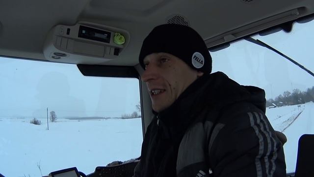 Крепления противовесов Джон Дира. Еду доставать трактор Valtra смотреть онлайн