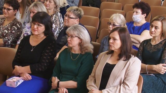 День учителя (МБОУ Лицей №3) смотреть онлайн