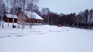 Гусеничный вездеход бродяга. Чистка снега вездеходом