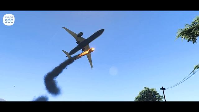 Pilot Saved Over 300 Passengers After Hard Emergency Landing On Water