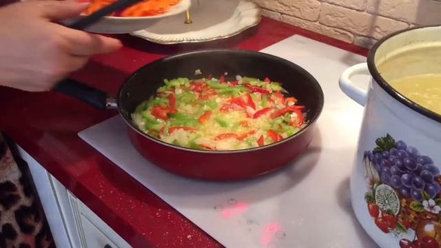 КУБАНСКИЙ БОРЩ НЕОБЫЧНЫЙ РЕЦЕПТ! как приготовить смотреть онлайн