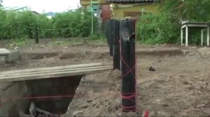 установка сруба на винтовые сваи