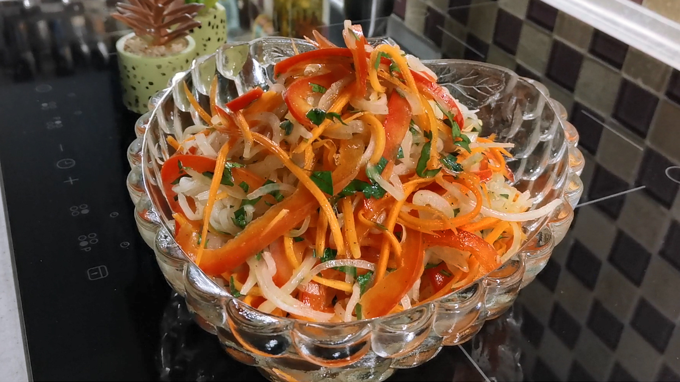 Китайцы едят его каждый день! Салат с дайконом, можно есть килограммами и не поправляться смотреть онлайн