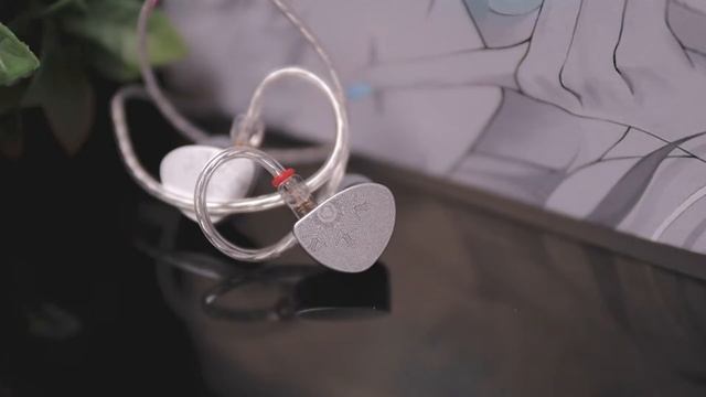 WINTER IS COMING! MOONDROP ARIA SNOW EDITION Unboxing & Review! THE BEST NEUTRAL IEM UNDER 100 USD? смотреть онлайн