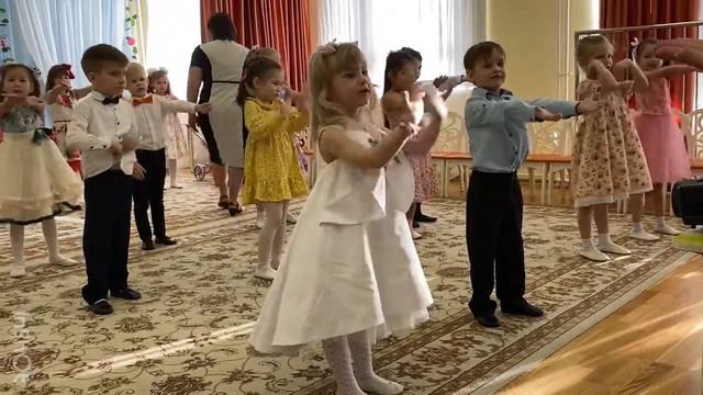 Арсений 6 группа Самолетик утренник в честь 8 марта смотреть онлайн