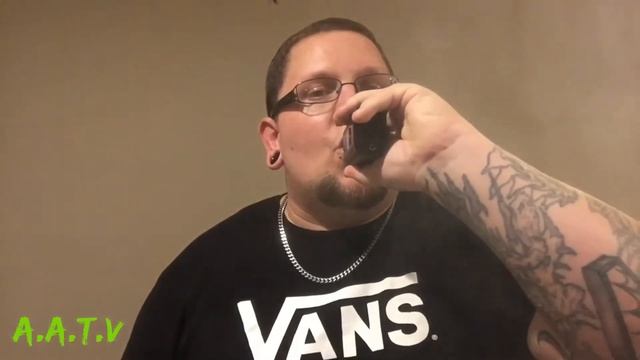 SVRF Divine & Tempting E - Liquid Review смотреть онлайн