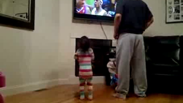 Маленькая фанатка баскетбола смотреть онлайн