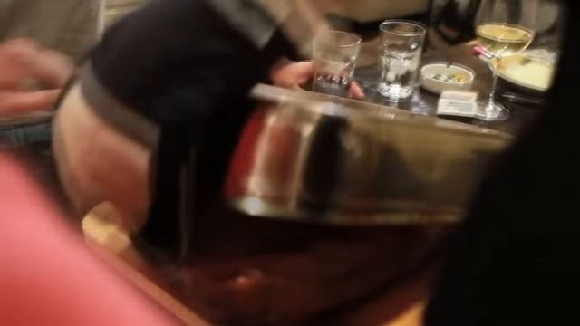 Здоровенный такой бургер! - Epic Meal Time (rus) смотреть онлайн