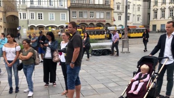 Street piano / Evgeny Khmara - Element