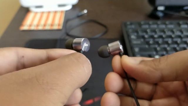 OnePlus Bullets V2| Best Budget Earphones ever? смотреть онлайн
