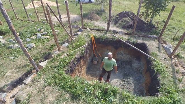 24/2017. строительство из природных материалов. погреб из глины ч.1 смотреть онлайн