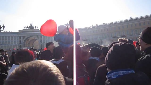 Пробежка 8 марта 2012 в Питере. Качают Дашку смотреть онлайн