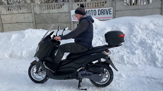 Макси-скутер Vento Max 200 , реплика Yamaha N-MAX смотреть онлайн
