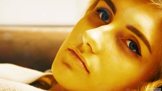 Девушка продавала свое обручальное колечко прохожему. Когда это услышал мужчина-миллионер… смотреть онлайн