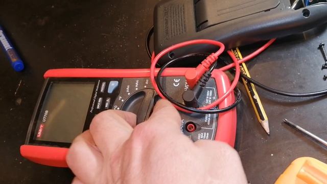 Как устроен цифровой мультиметр Victor VC9807A+ внутри - ЛАБ У - Глобальная волна смотреть онлайн