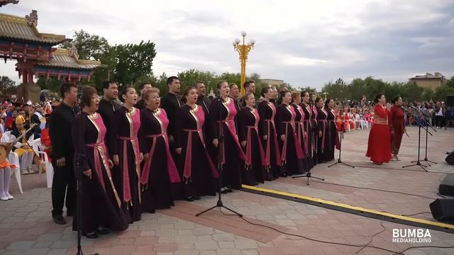 Музыкальное подношение Трём Драгоценностям смотреть онлайн