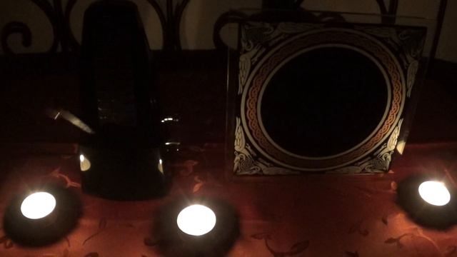 Magic Mirror Metronome Ritual (104 bpm) смотреть онлайн