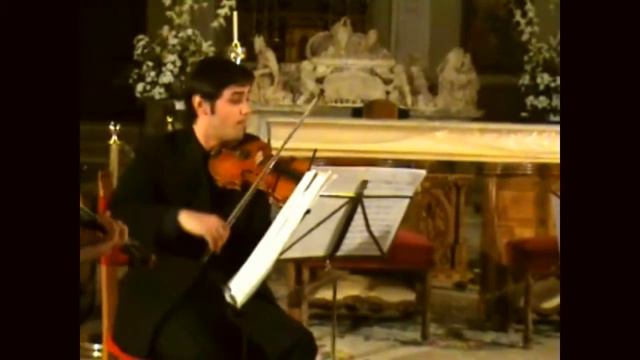 Allegro De La Pequeña Serenata Nocturna (W. A. Mozart) - Cuarteto De Cuerda