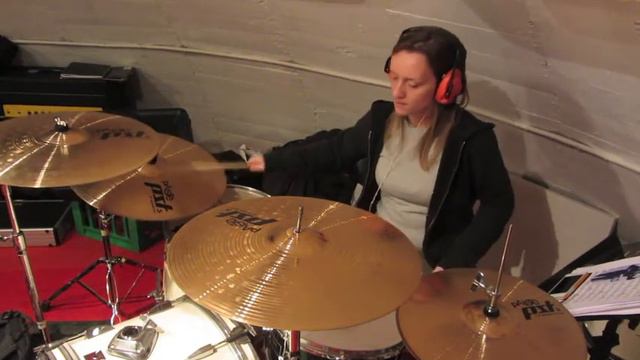 BIG ME - Foo Fighters Drum Cover смотреть онлайн