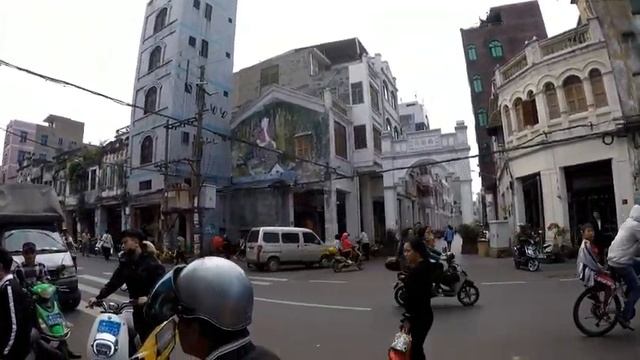 Часть 10. Город Хайкоу. Обзор одного дня. Хайнань. Китай. смотреть онлайн