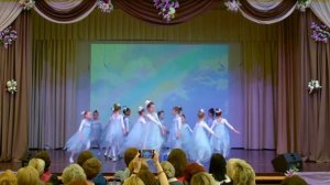 Поздравление от 1-х классов "Прекрасное далеко". Последний звонок 2022