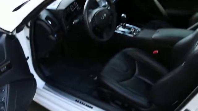 2011 Infiniti G37 Coupe смотреть онлайн