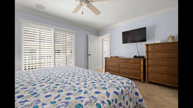 5961 Midnight Pass Rd unit 304 Palm Bay Club Siesta Key, FL смотреть онлайн