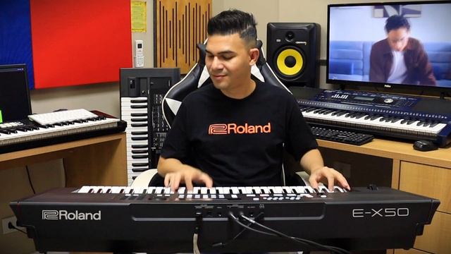 Ritmo FORRONEIRÃO - Roland E-X50/E-X30 by Thyago Rybeiro смотреть онлайн