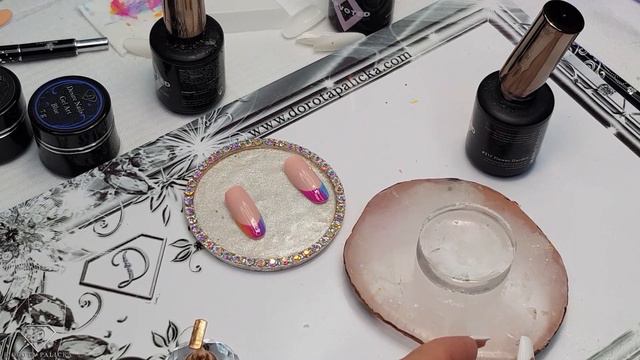 French manicure with stamper. Marble french with stamper. French manicure for beginner. Nails hacks смотреть онлайн